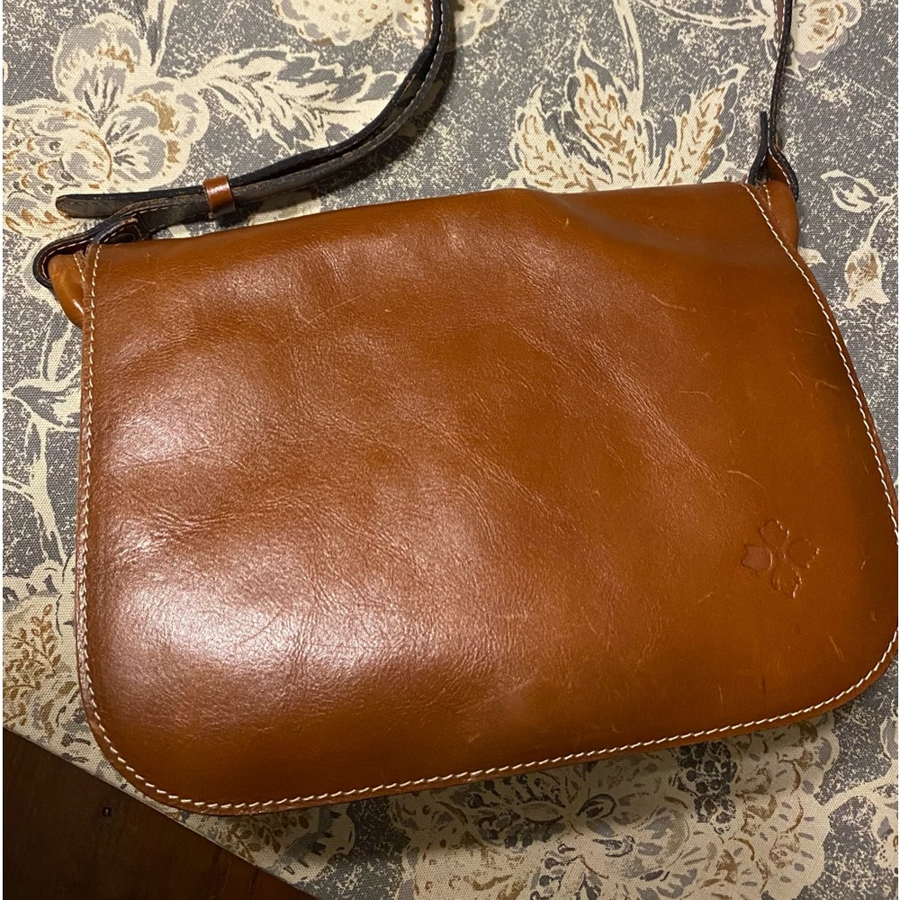 Patricia Nash Saddle Tan Crossbody Purse